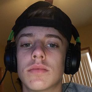 Meet your Posher, Ethan